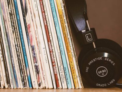 ESO QUE SUENA ¿DE NUEVO ES?